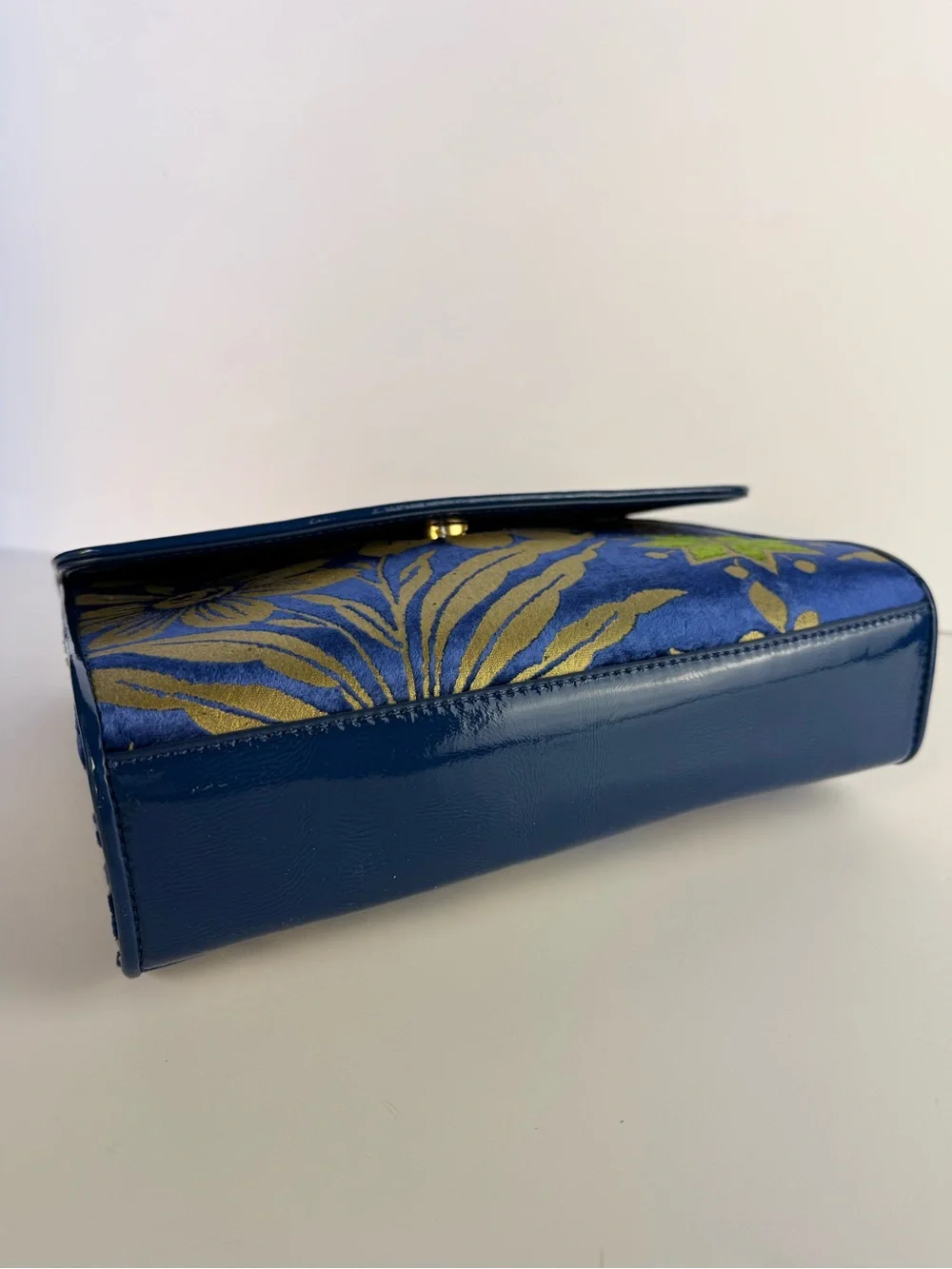 Tory Burch Cosmic Floral Velvet Shoulder Bag Blue Gold Chain $558